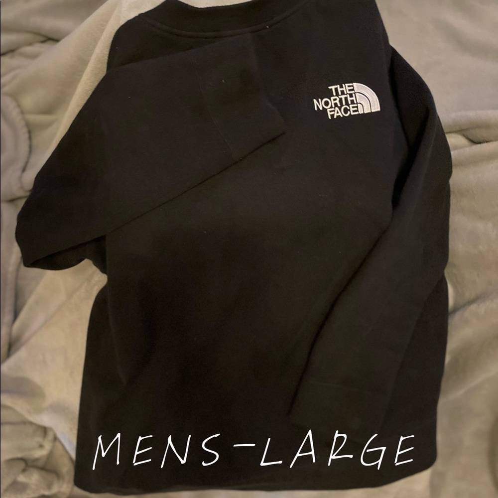 North face sweater